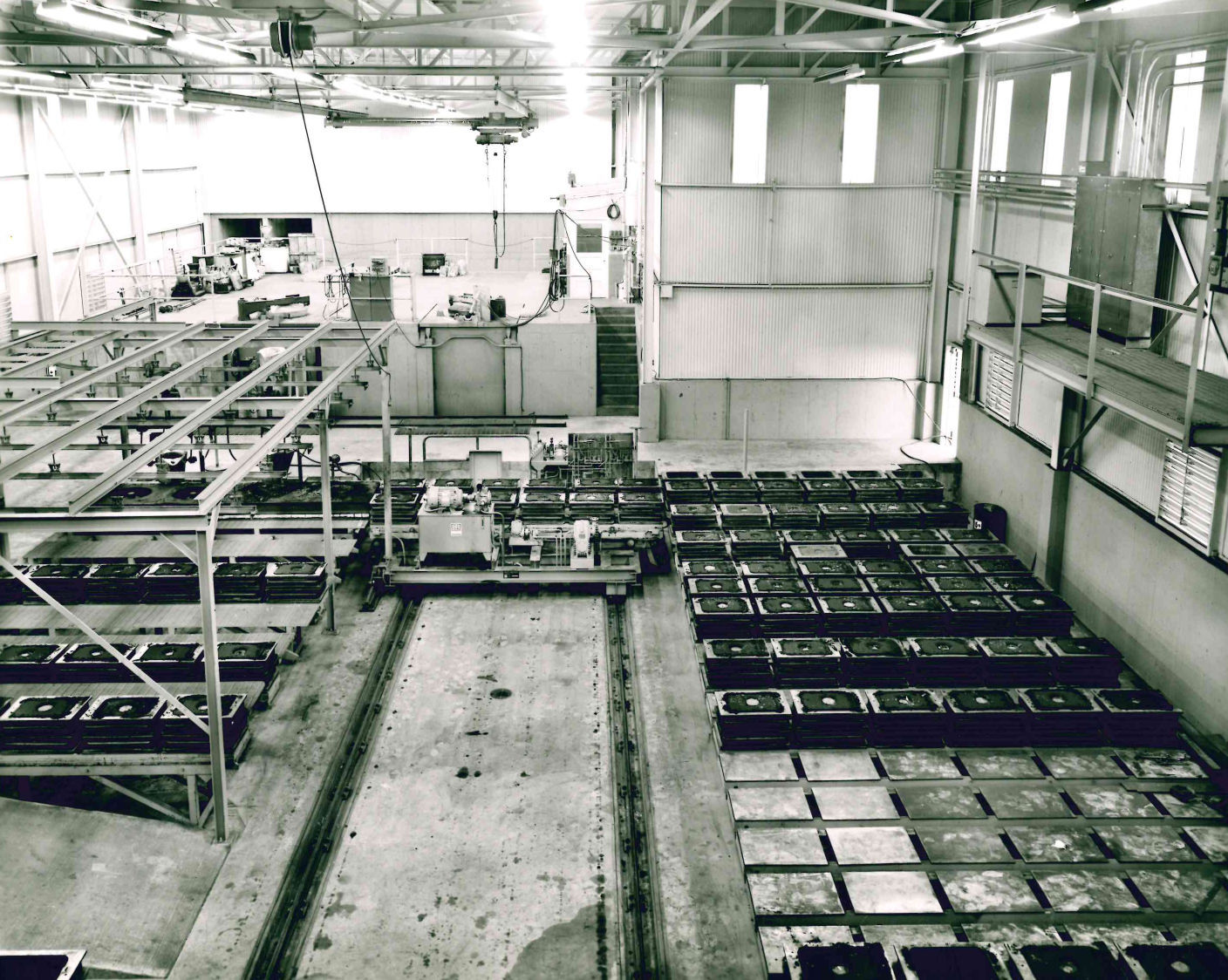 1963